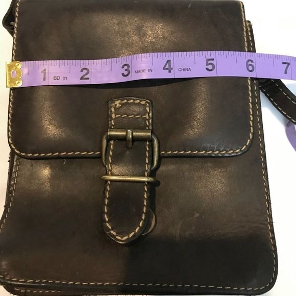 Stone Ridge Brown Leather Crossbody Purse - Picture 9 of 10